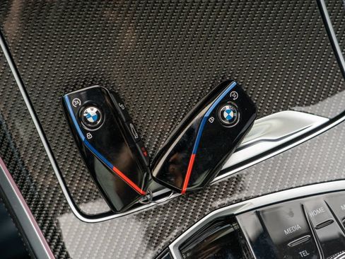 Used 2025 BMW X5 M60i AWD/4WD image 31