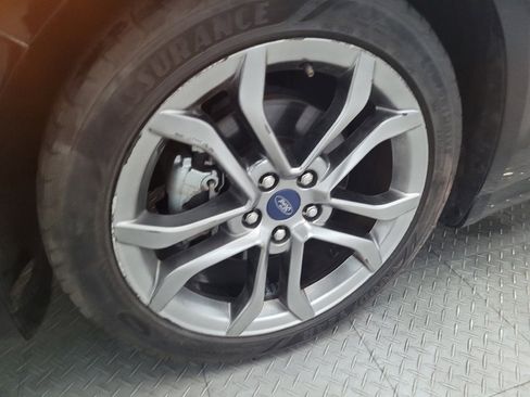 Used 2020 Ford Fusion SEL image 31