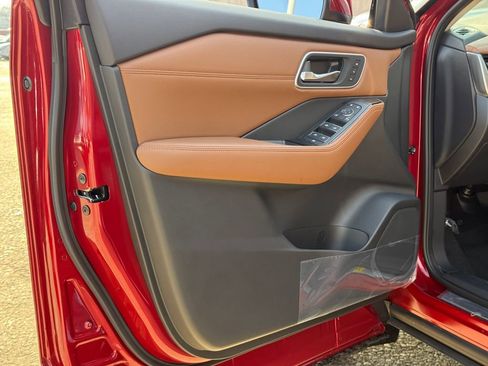 New 2026 Nissan Rogue Platinum w/ Platinum Premium Package image 21