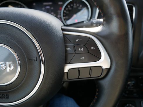 Used 2019 Jeep Compass Latitude w/ Popular Equipment Group image 25