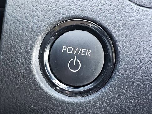 Used 2025 Toyota Camry LE w/ Convenience Package AWD/4WD image 15