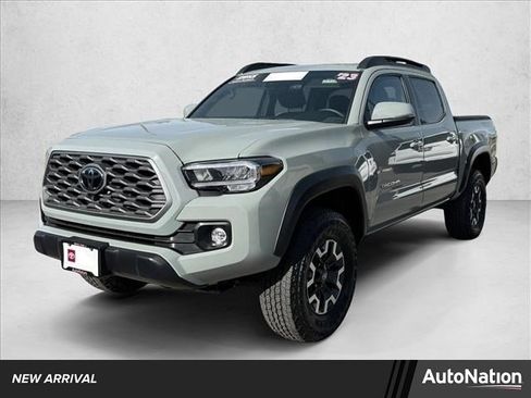Used 2023 Toyota Tacoma TRD Off-Road image 1