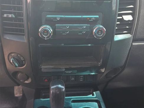 Used 2014 Nissan Titan SV w/ SV Value Truck Package AWD/4WD image 13