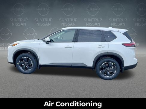 New 2026 Nissan Rogue SV image 12