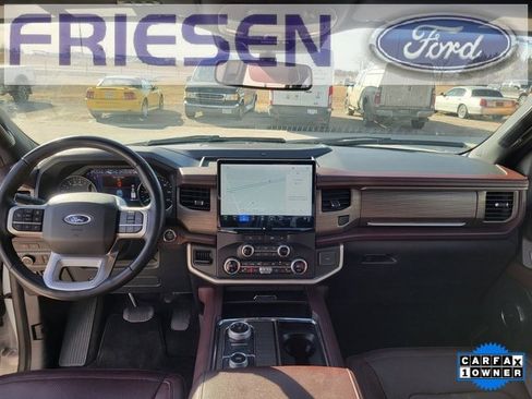 Used 2024 Ford Expedition Max Limited image 18