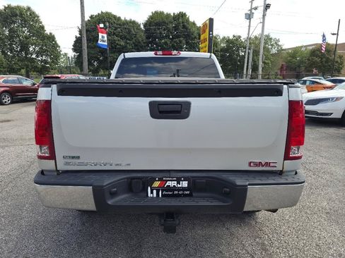 Used 2010 GMC Sierra 1500 SLE w/ SLE Preferred Package AWD/4WD image 6