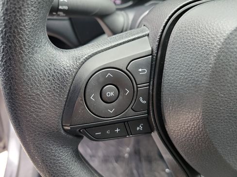 Certified 2025 Toyota RAV4 XLE AWD/4WD image 29