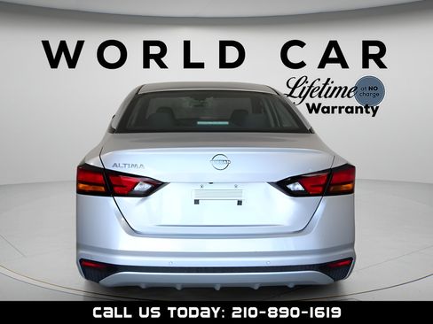 Used 2024 Nissan Altima 2.5 S FWD image 4