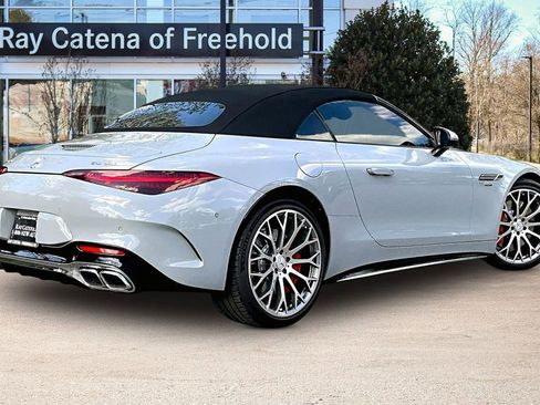 Used 2022 Mercedes-Benz SL 55 AMG 4MATIC image 2