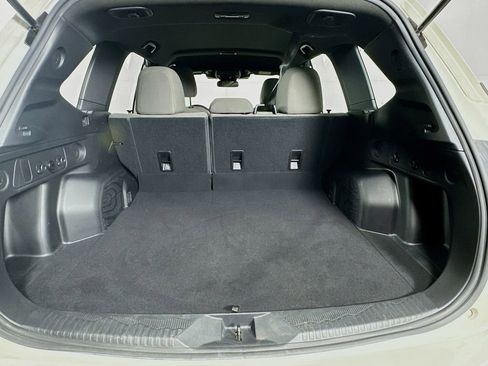 Used 2025 Subaru Forester image 29