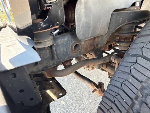 Used 2013 Jeep Wrangler Sport AWD/4WD image 13