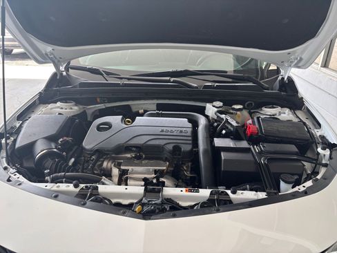 Used 2024 Chevrolet Malibu LT image 32