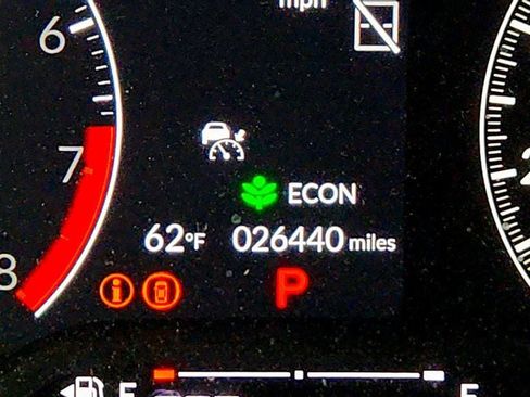 Used 2023 Honda Civic Sport image 15