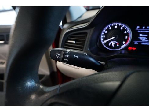Used 2019 Hyundai Elantra SEL FWD image 22