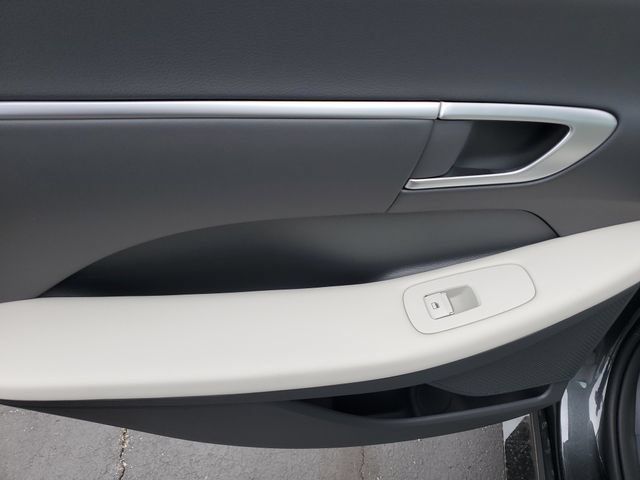 New 2026 Hyundai Sonata SEL AWD/4WD image 15