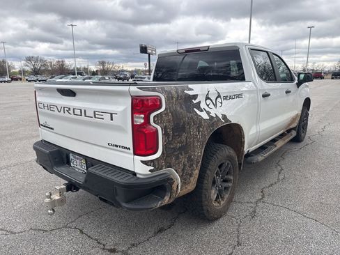 Used 2021 Chevrolet Silverado 1500 Custom Trail Boss w/ Realtree Special Edition image 4