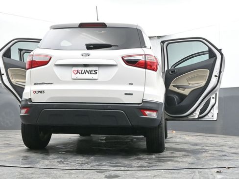 Used 2020 Ford EcoSport SE image 93