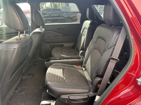 Used 2023 Nissan Pathfinder Rock Creek image 13