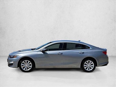 Used 2024 Chevrolet Malibu LT FWD image 9