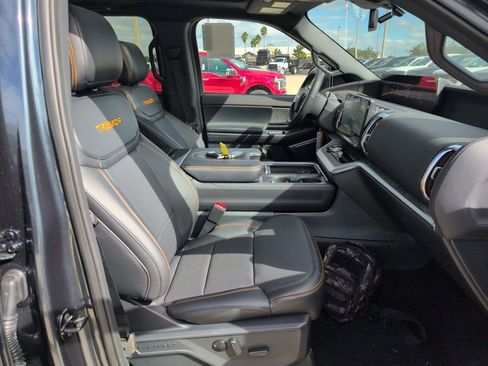 New 2025 Ford Expedition Tremor image 13