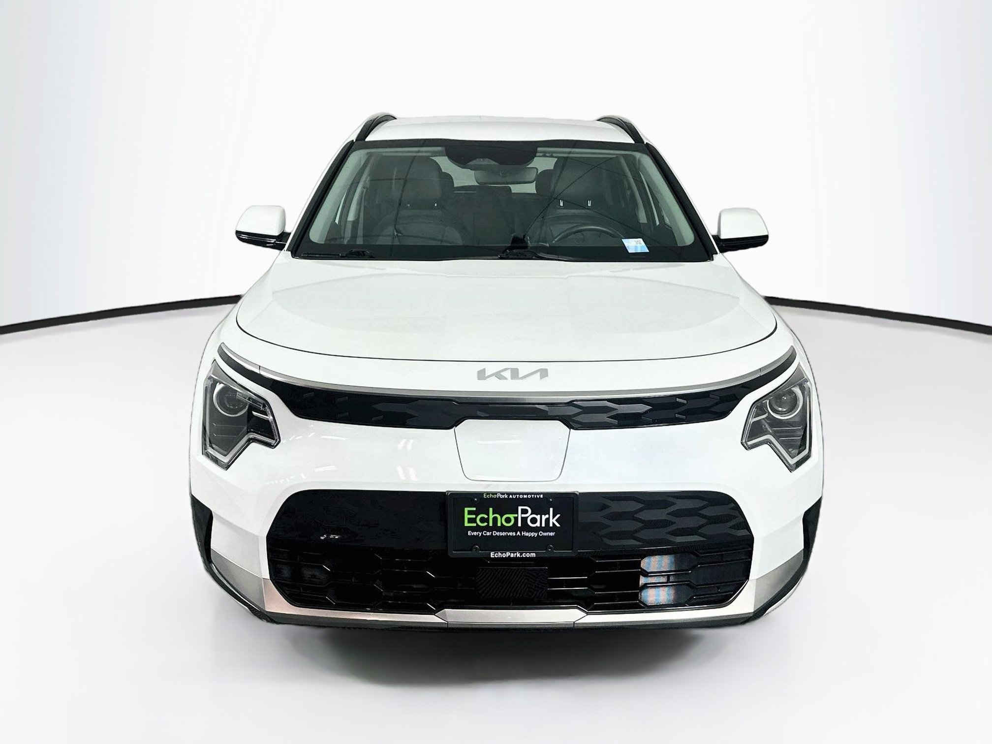 Used 2023 Kia Niro Wind FWD image 2