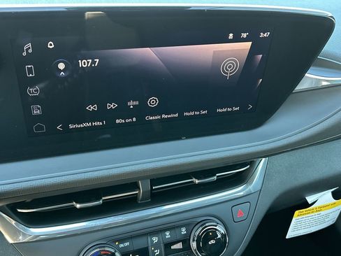 New 2026 Buick Envista Sport Touring w/ Convenience I Package FWD image 13
