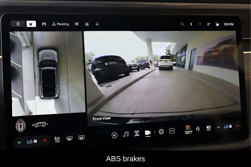 Used 2024 Rivian R1S Adventure Dual AWD/4WD image 9