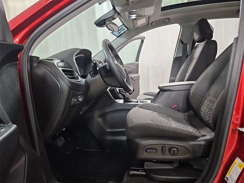Certified 2024 Chevrolet Equinox LT image 19
