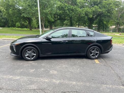 Used 2025 Kia K4 FWD image 4