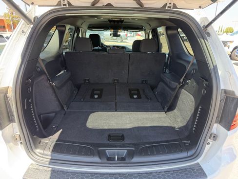 Used 2025 Dodge Durango GT RWD image 41