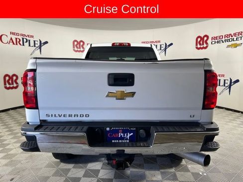 Used 2016 Chevrolet Silverado 2500 LT w/ LT Convenience Package image 7