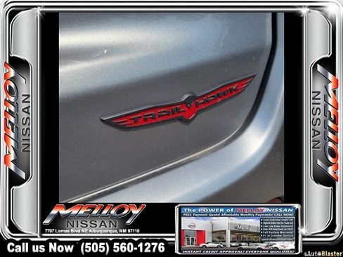 Used 2022 Jeep Compass Trailhawk w/ Trailhawk Convenience Group AWD/4WD image 13