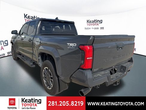 Used 2024 Toyota Tacoma TRD Sport image 5