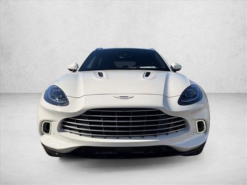 Used 2021 Aston Martin DBX AWD/4WD image 9