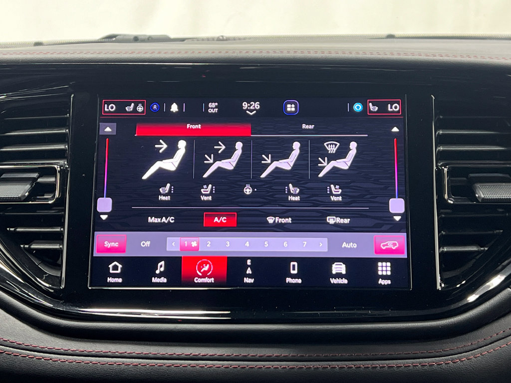 Used 2021 Dodge Durango R/T w/ Tow 'N Go Group AWD/4WD image 29