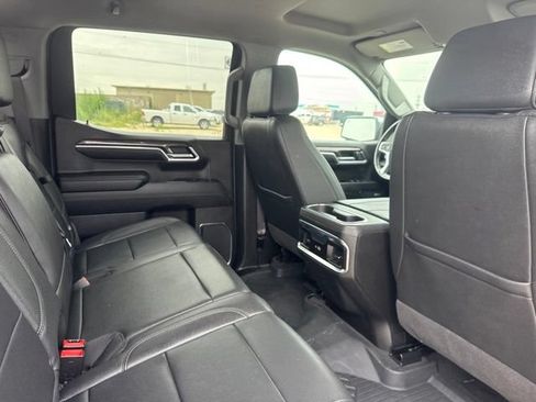 Used 2024 Chevrolet Silverado 1500 LTZ AWD/4WD image 25