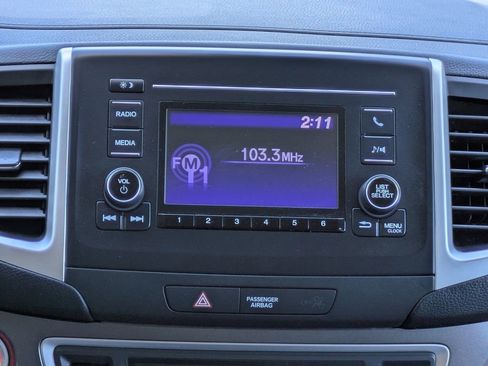 Used 2020 Honda Pilot LX image 17