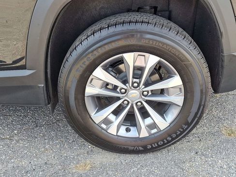 Used 2026 Chevrolet Equinox LT image 12