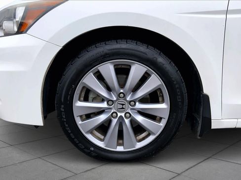 Used 2011 Honda Accord EX-L image 9