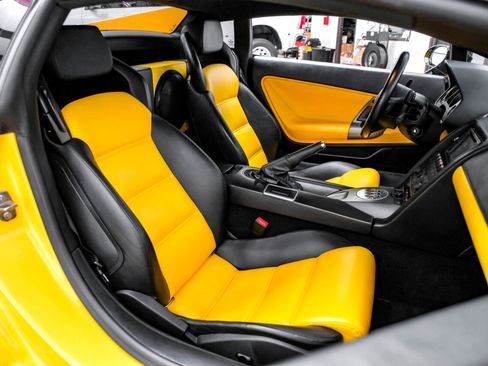Used 2005 Lamborghini Gallardo image 33