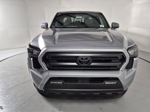 New 2025 Toyota Tacoma SR5 image 8