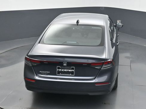Used 2025 Honda Accord SE image 12