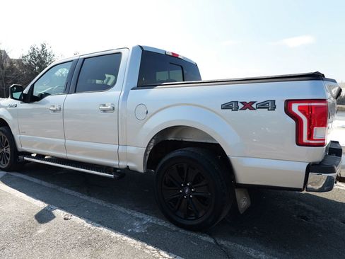 Used 2017 Ford F150 XLT w/ Equipment Group 302A Luxury image 5