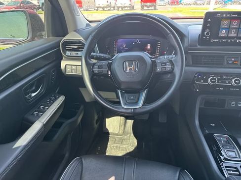 Certified 2023 Honda Pilot Elite image 13