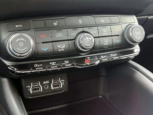 Certified 2023 Dodge Durango GT AWD/4WD image 28