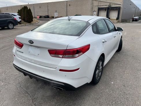 Used 2019 Kia Optima LX image 2