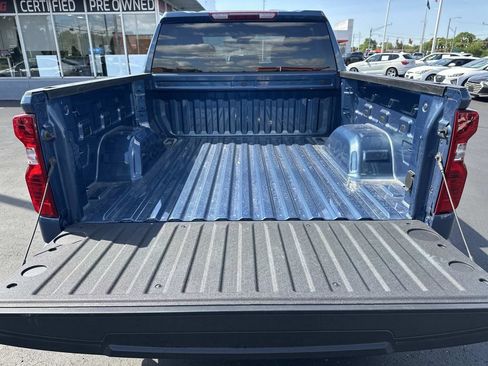 Used 2024 Chevrolet Silverado 1500 LT AWD/4WD image 10