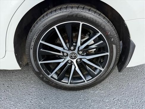 Used 2023 Toyota Camry SE FWD image 14