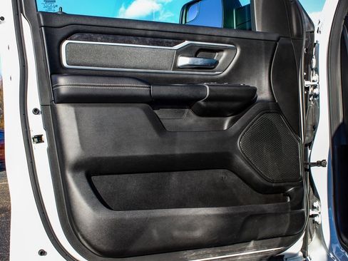 Used 2022 RAM 1500 Big Horn image 8