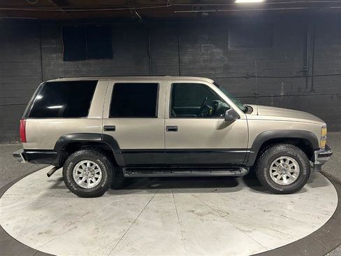 Used 1999 Chevrolet Tahoe Z71 image 6